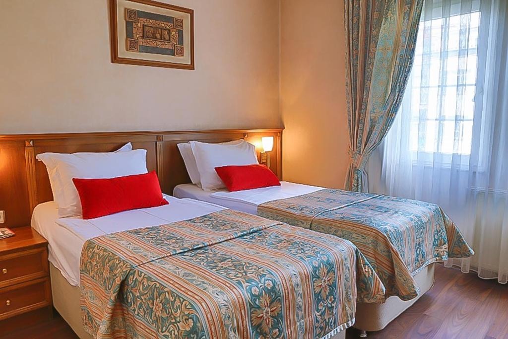 هتل الیت پالاس